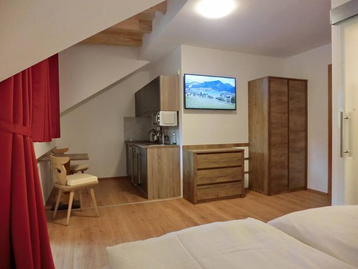 Ferienwohnung für 2 Personen, mit Seeblick und Terrasse sowie Ausblick und Garten in Thiersee - 4