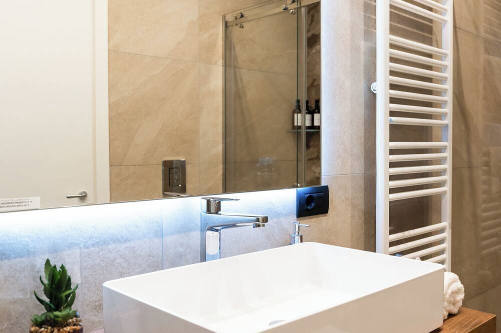 Ganze Wohnung, Iris Modern Loft I Russo Hospitality in Caserta, Caserta Provinz