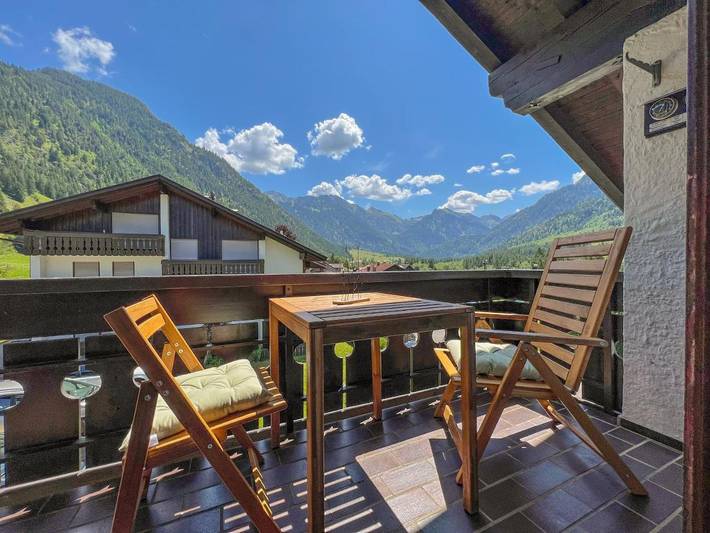 Ferienwohnung für 5 Personen, mit Balkon und Ausblick