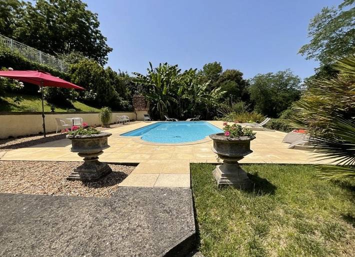 Location de vacances pour 4 personnes, avec piscine et jardin dans Béarn - 2