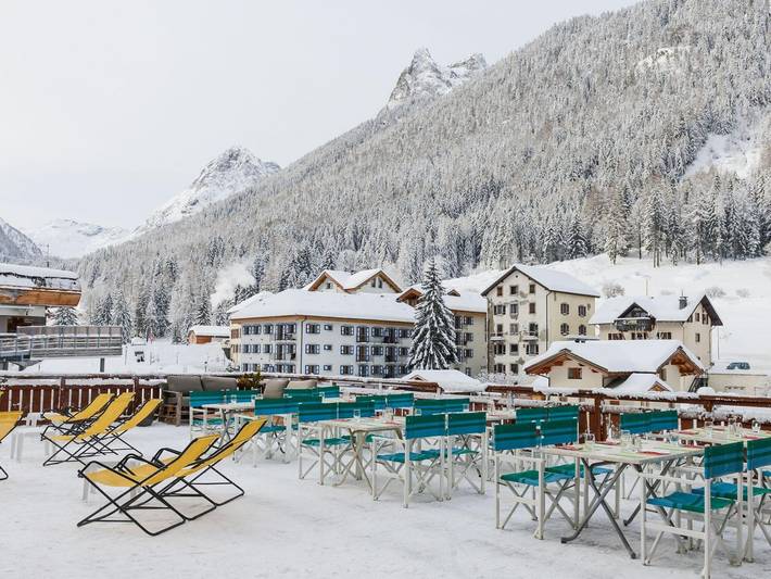 Entire apartment, Modern apartment in the authentic Savoyard mountain village in Vallorcine, Bonneville region