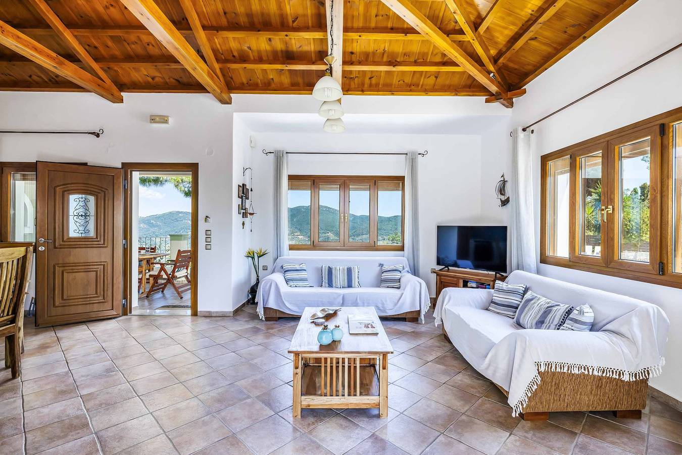 Villa Ouranos Pefkias in Islas Espóradas