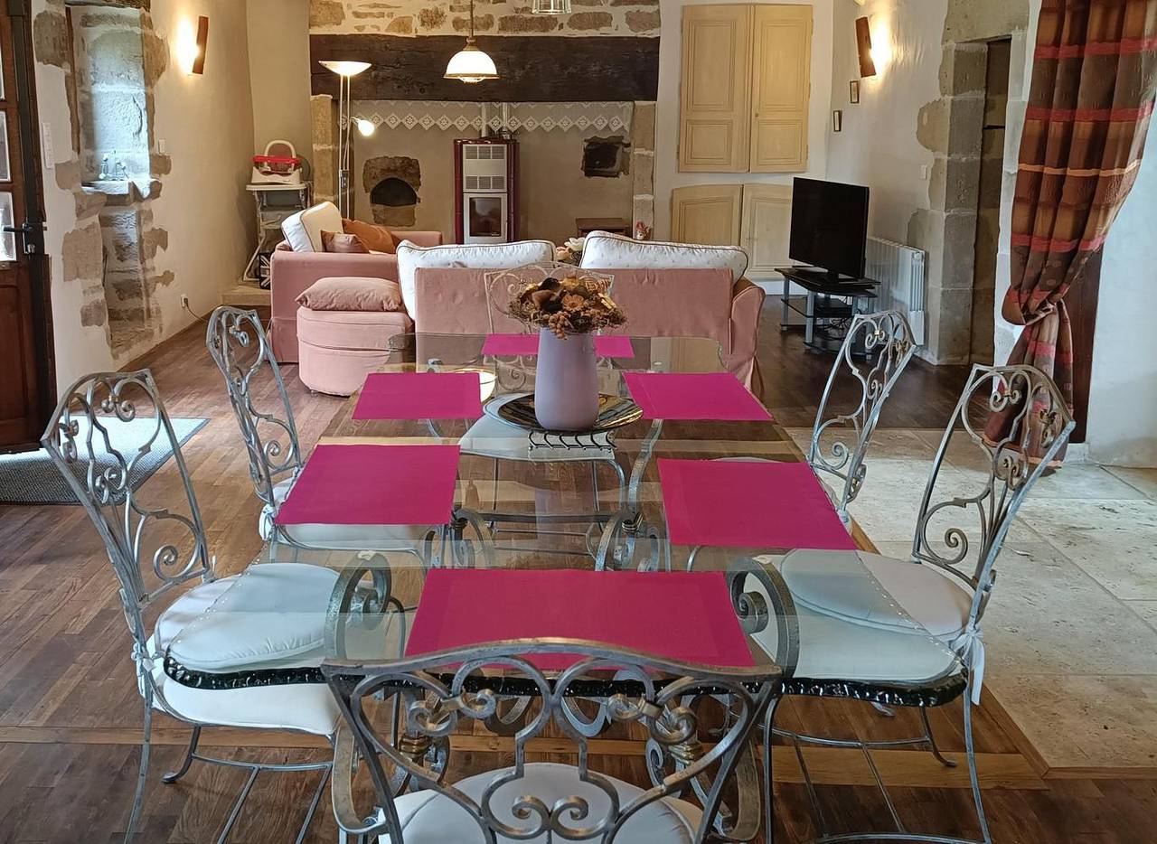 Gîte für 6 Personen mit Garten in Le Bouyssou, Lot