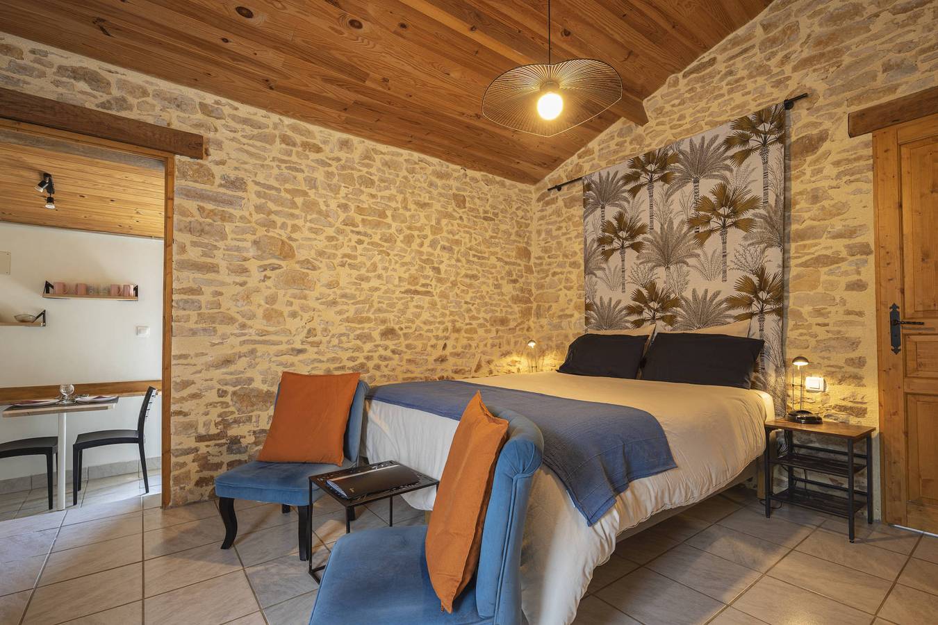 Les gites de La Croix Liaud - Agapanthes - Gîte 2 personnes en mode studio in Cezais, Fontenay-le-Comte