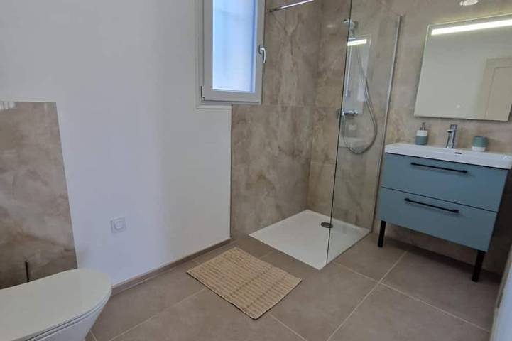 Location de vacances pour 4 personnes, avec terrasse et jardin à Le Muy - 4