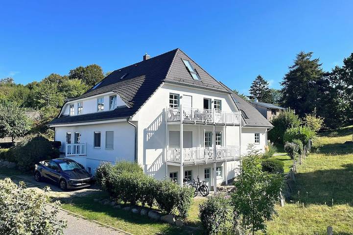 Ganze Wohnung, Ferienhaus Südstrand **** Schwimmbadnutzung, exklusives Haus mit eigener Sauna in Göhren, Rügen