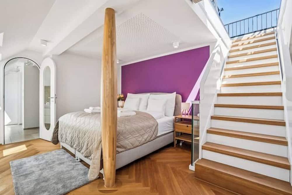 Ganze Wohnung, Old Town Rose Diamond Penthouse | Rooftop Terrace in Zürich, Bezirk Zürich