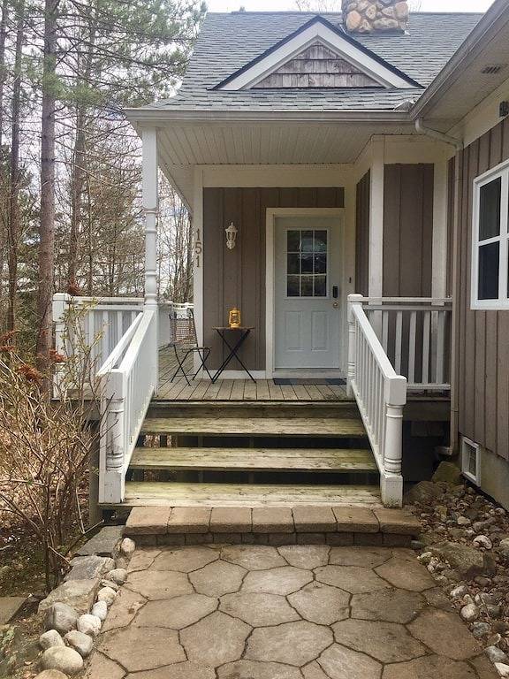 Beautiful chalet in Tremblants Old Village in Quebec
