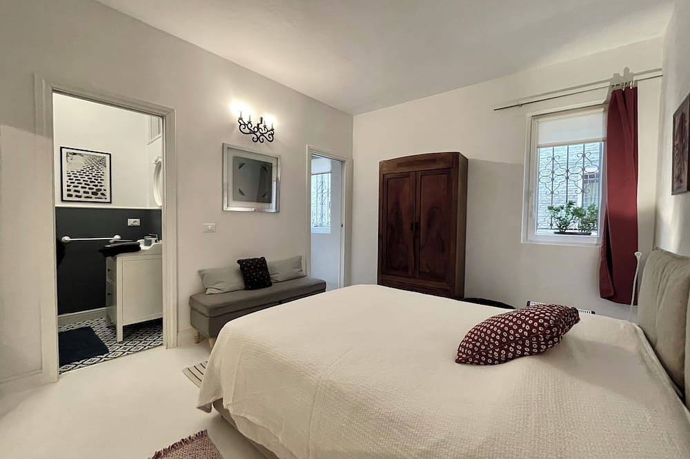 Ganze Wohnung, Intimate apartment with garden in the heart of Ferrara in Ferrara, Ferrara Provinz