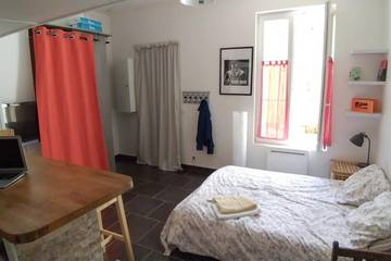 Appartement De Vacances pour 2 Personnes dans Malakoff, Hauts-de-Seine, Photo 3
