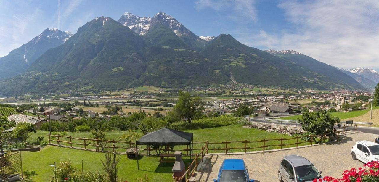 Appartement entier, Vistarelax in Saint-Christophe, Alpes valaisannes