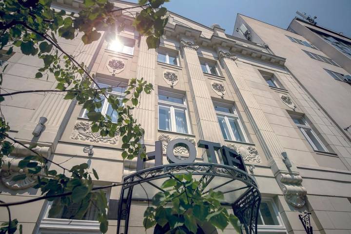 Apartamento para 2 personas, con terraza además de vistas y sauna, Se admiten mascotas en Belgrado