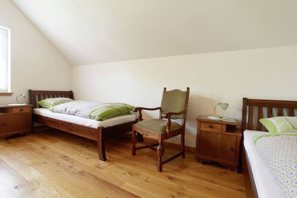 Ganze Wohnung, Monschau Gartenwohnung in Schleiden, Rureifel (Nordrhein-westfalen)