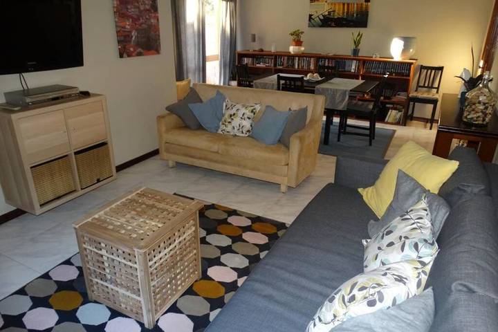 Gîte pour 8 personnes, avec vue et jardin, animaux acceptés dans Árvore - 2