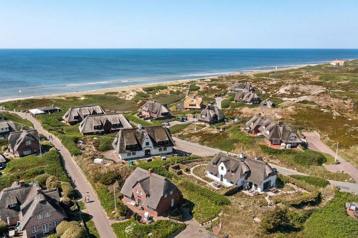 Ferienhaus für 8 Personen, mit Sauna und Ausblick sowie Garten in Rantum - 2