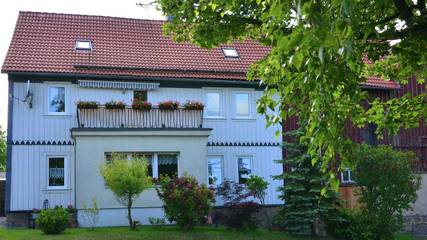 Hütte für 4 Personen, mit Terrasse und Garten in Sachsen-Anhalt