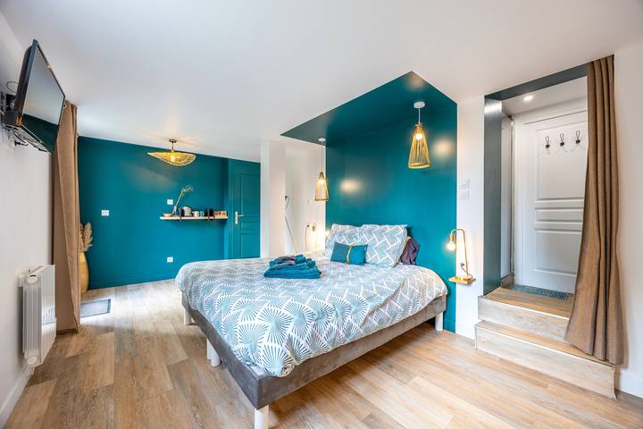 Location de vacances pour 3 personnes, avec jardin, adapté aux familles à Saint-Michel-Mont-Mercure - 4