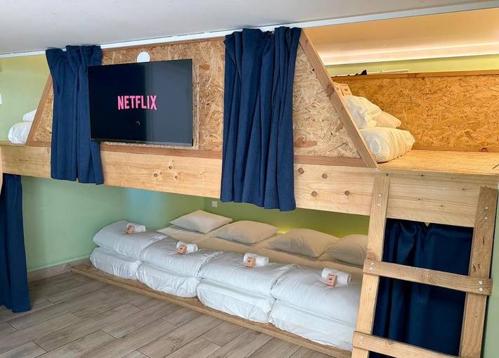 Gîte pour 9 personnes à Oullins