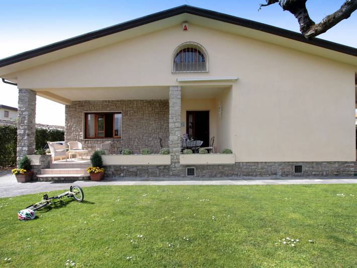 Location de vacances pour 6 personnes, avec jardin et terrasse à Forte dei Marmi - 3