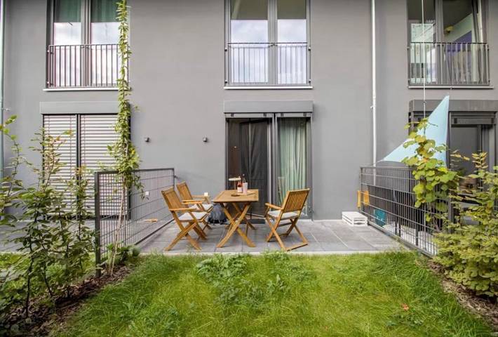 Ferienwohnung für 2 Personen, mit Terrasse und Garten in Friedenau