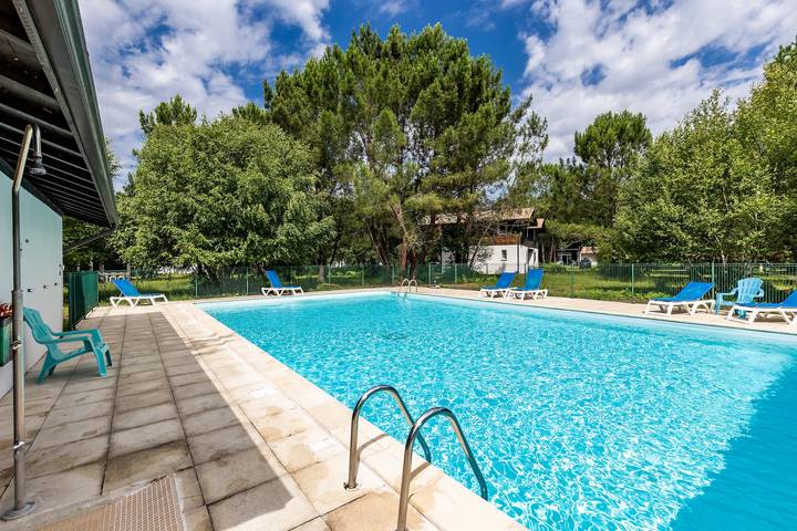 Villa Marina De Talaris mit Gemeinschaftspool in Lac de Lacanau, Lacanau