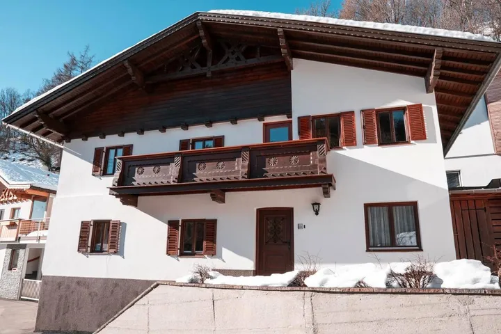 Casa de vacaciones para 10 personas, con vistas y jardín - 1