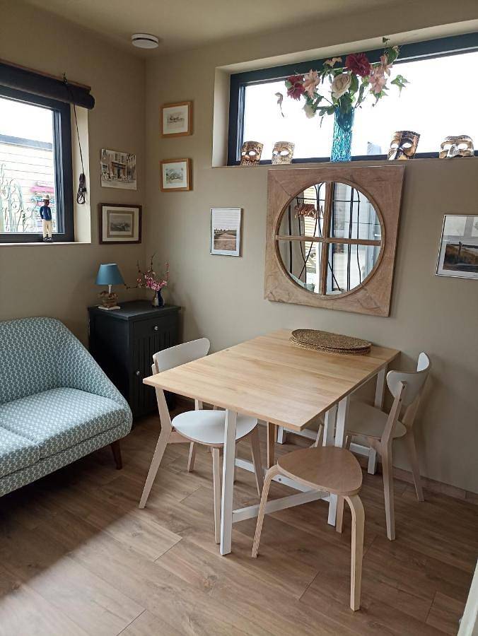 Location de vacances pour 2 personnes, avec jardin et vue à Coudeville-sur-Mer - 4