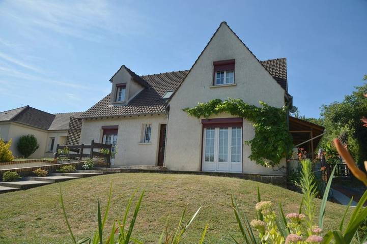 Maison d’hôte pour 4 personnes, avec Balcon et Terrasse ainsi que Jardin et Vue