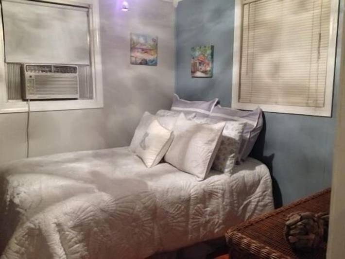 Vacation rental for 6 people, with yard and terrace, with pets by Orange Beach