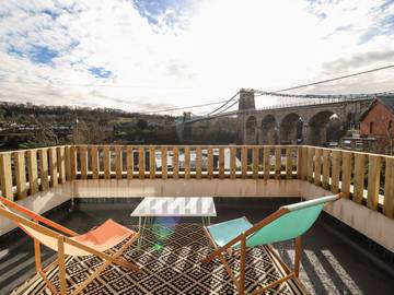 Cottage for 8 People in Menai Bridge, Isle of Anglesey, Photo 2