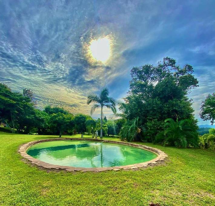 Casas e apartamentos de temporada para 20 pessoas, com piscina e vista e ainda jardim, com animais de estimação em Novo Hamburgo