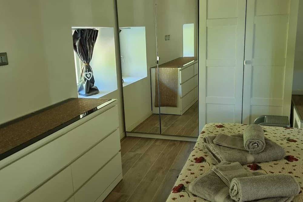 Farm Kreuzberg Attic With Two Rooms Mountain View in Trient, Fleimstaler Alpen