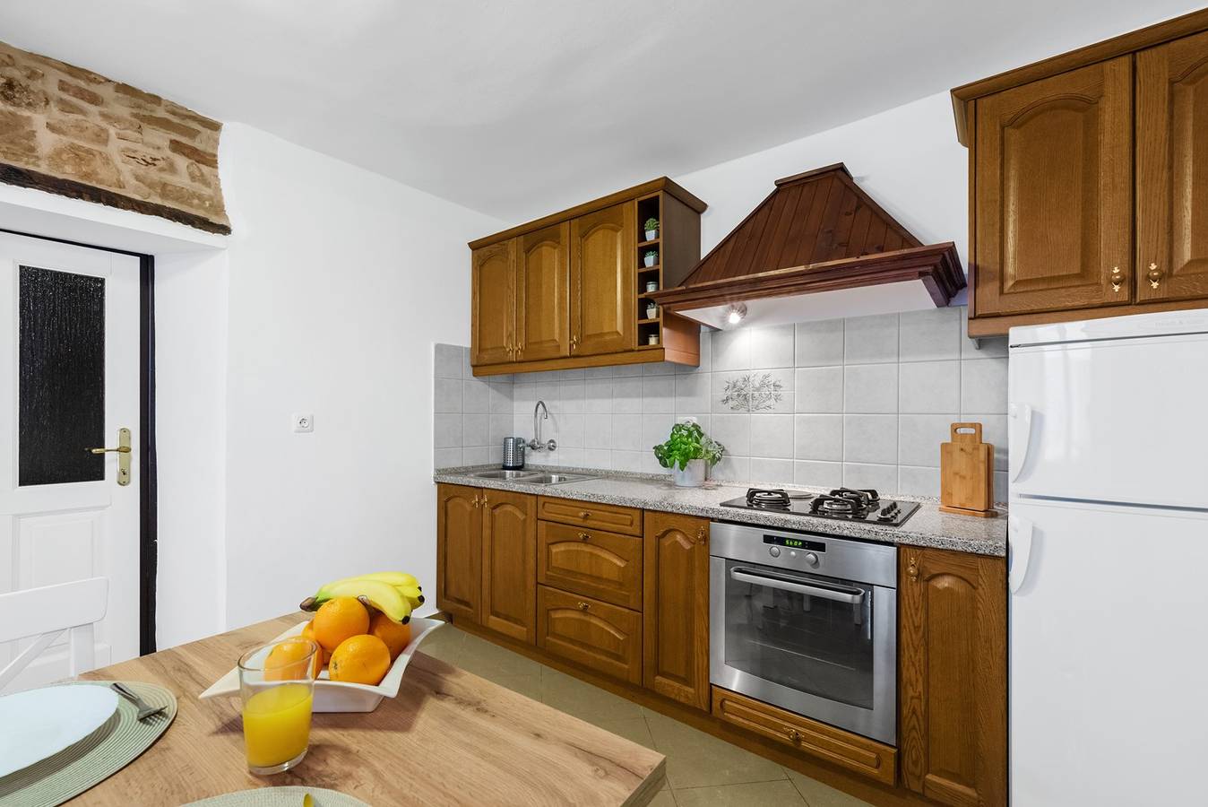 Charmantes Cottage im Stadtzentrum, nur 100 Meter vom Meer in Novigrad entfernt
 in Novigrad, Umag und Umgebung