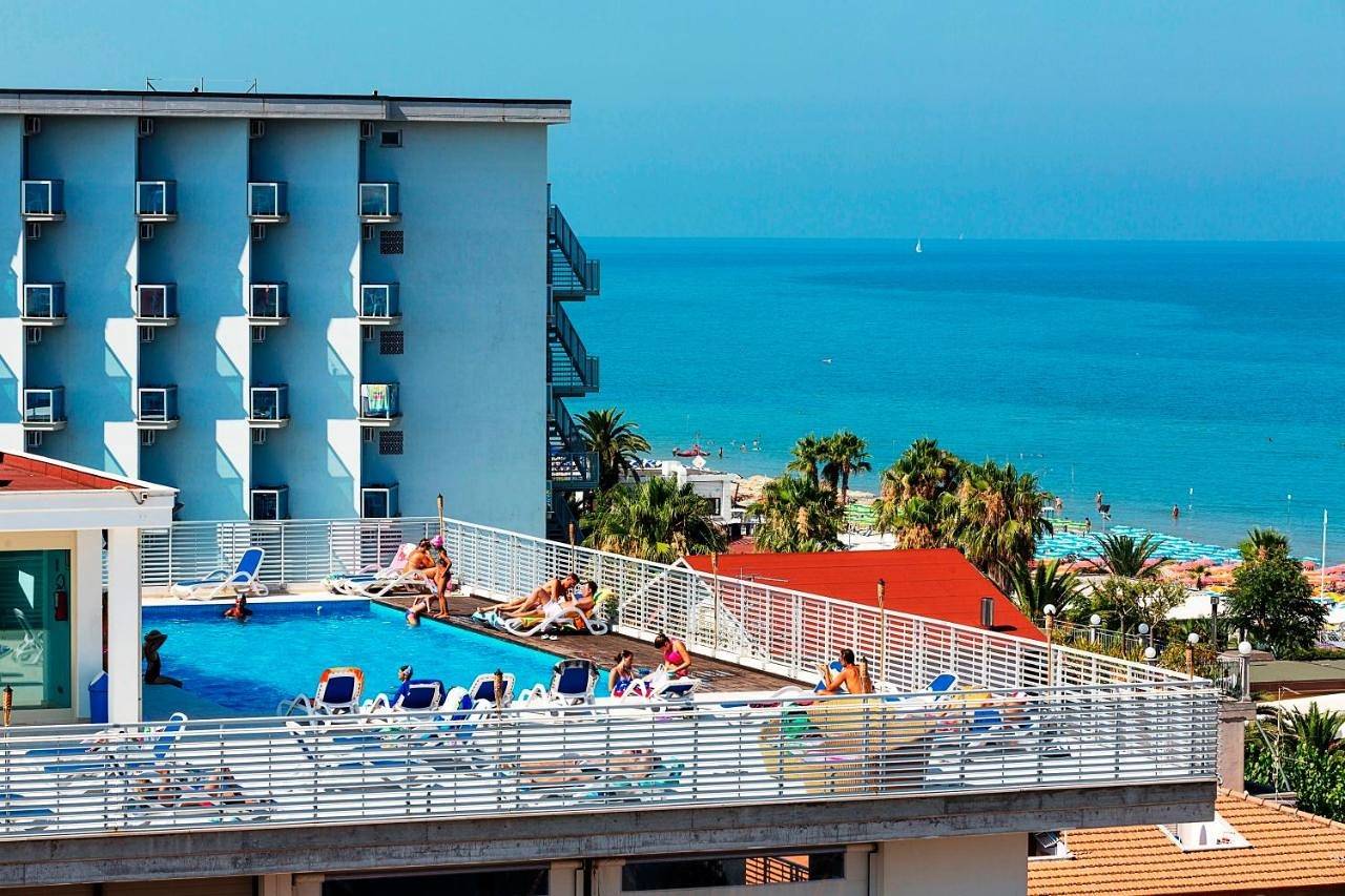 Medi Garden Hotel&Residence in Alba Beach, Alba Adriatica