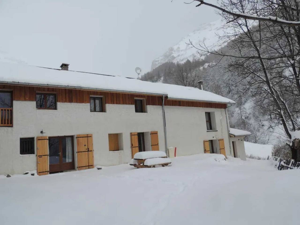 Acogedora cabaña en Réallon de 70 m² con vistas in Réallon, Parque Nacional de los Ecrins