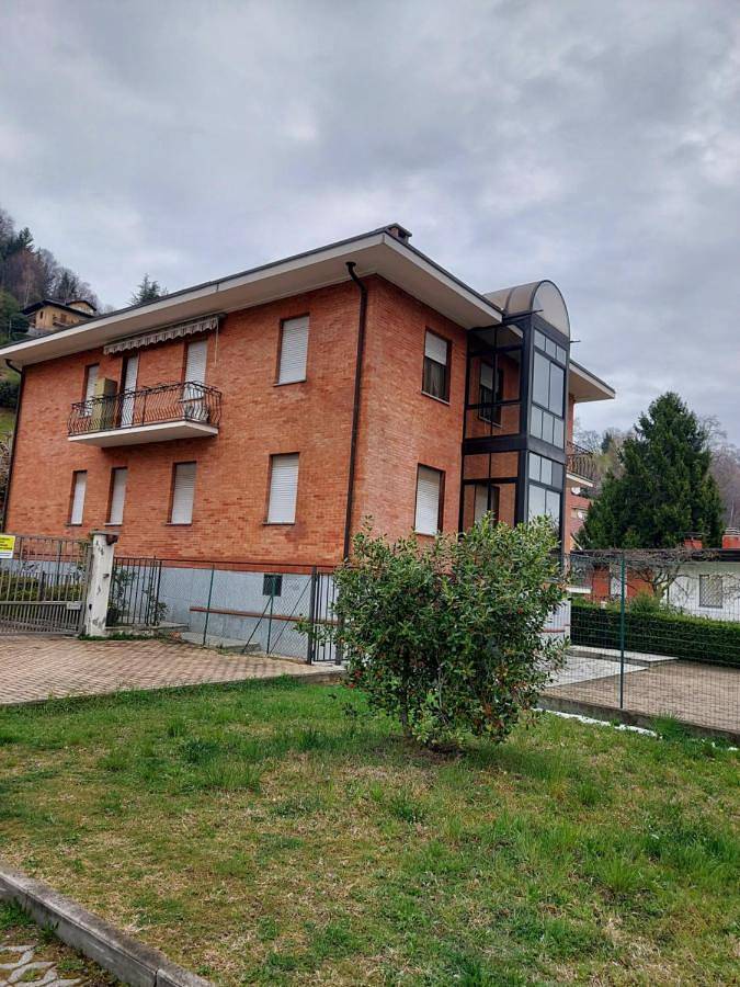 Gîte pour 4 personnes, avec vue et jardin à Torre Pellice