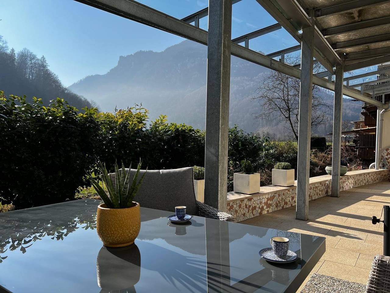 Ganze Ferienwohnung, Ferienwohnung Rössler - Ferienwohnung Rössler 76 qm mit überdachter Terrasse in Wendelstein, Brannenburg