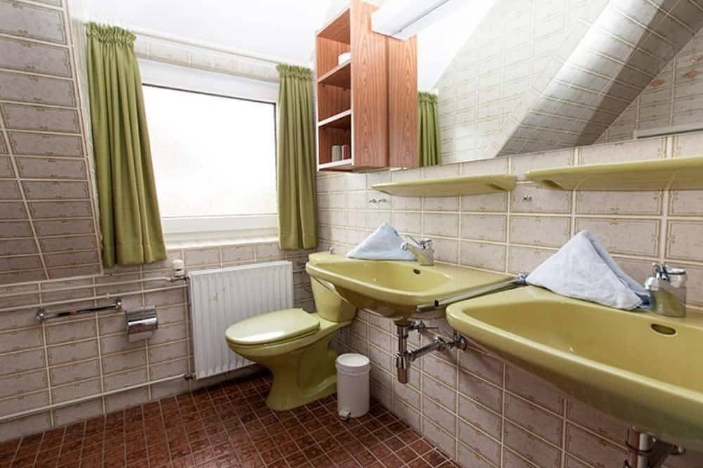 Ganze Wohnung, Strandrose - Moin Moin und Willkommen im Appartement \"Strandrose\" in Wenningstedt, Sylt