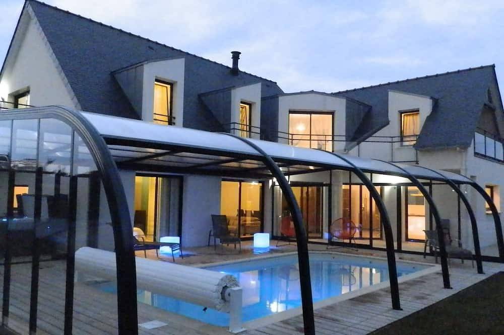 Doëlan, Villa ***** 12 p ,, piscina cubierta climatizada, spa, sauna, billar in Doëlan, Clohars-Carnoët