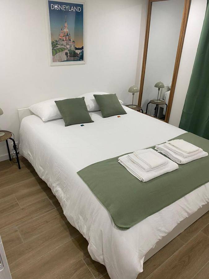 Gîte pour 4 personnes, avec Jardin dans Trilport