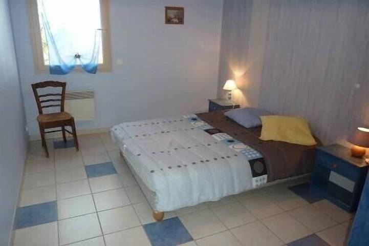 Gîte pour 8 personnes, avec balcon et jardin, animaux acceptés à Loubressac - 3