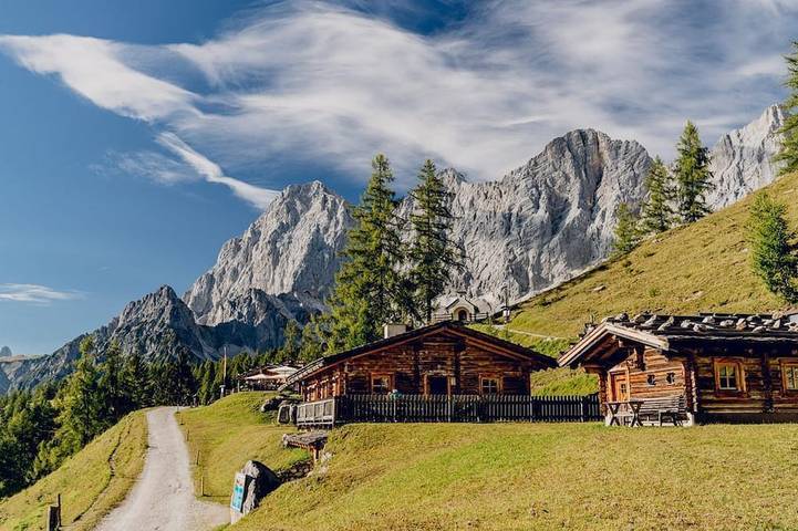 Gîte pour 4 personnes, avec Balcon ainsi que Jardin et Sauna à Eben im Pongau