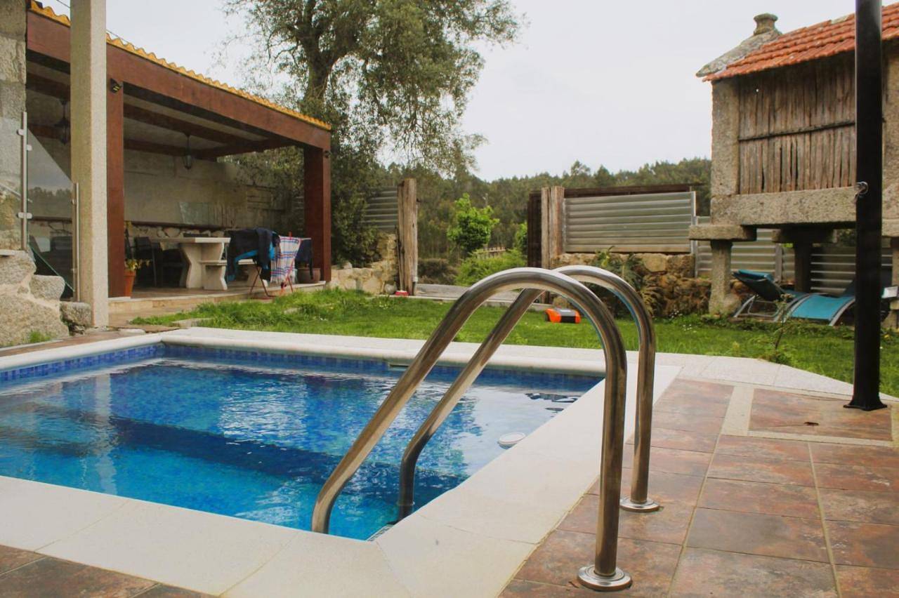 Five-Bedroom House in A Armenteira, Meis