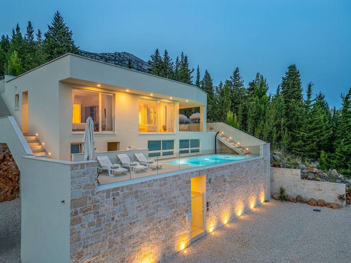 Ferienhaus für 6 Personen, mit Pool und Garten in Starigrad Paklenica - 2