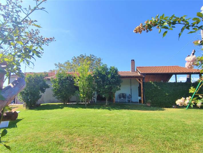 Casa vacanza per 6 persone, con panorama e terrazza in Scansano