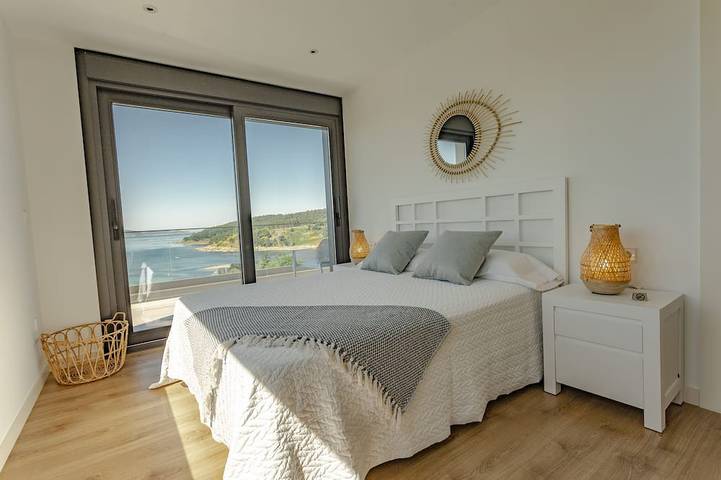 Villa Mirador da Pinela - close to Limens and Santa Marta beach in Praia de Santa Marta (Cangas), Cangas