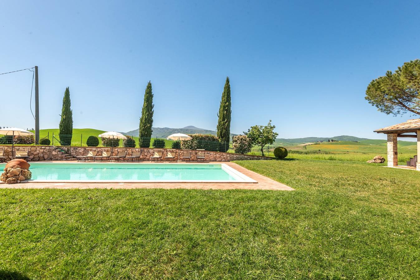 Habitación 'La Falce' con piscina compartida, Wi-Fi y aire acondicionado in Gallina, Castiglione d'Orcia region