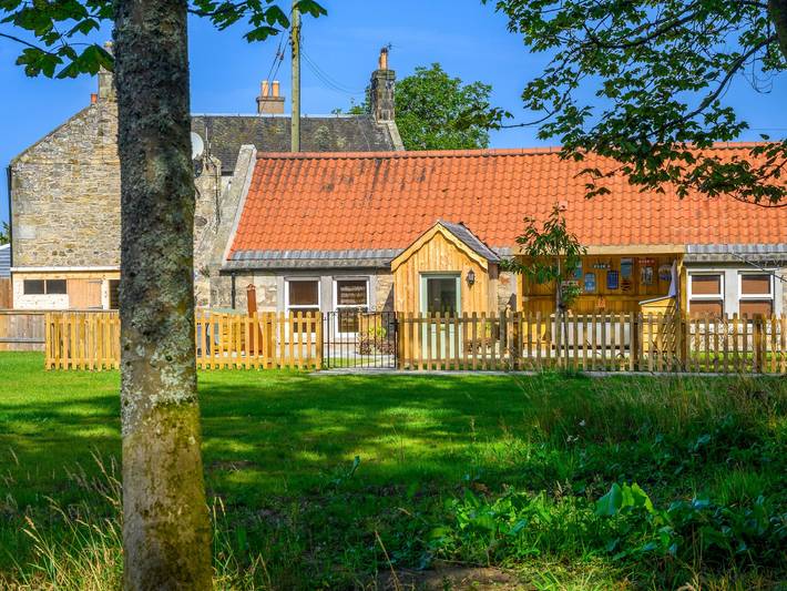 Glamping for 2 people, with garden in Fife region