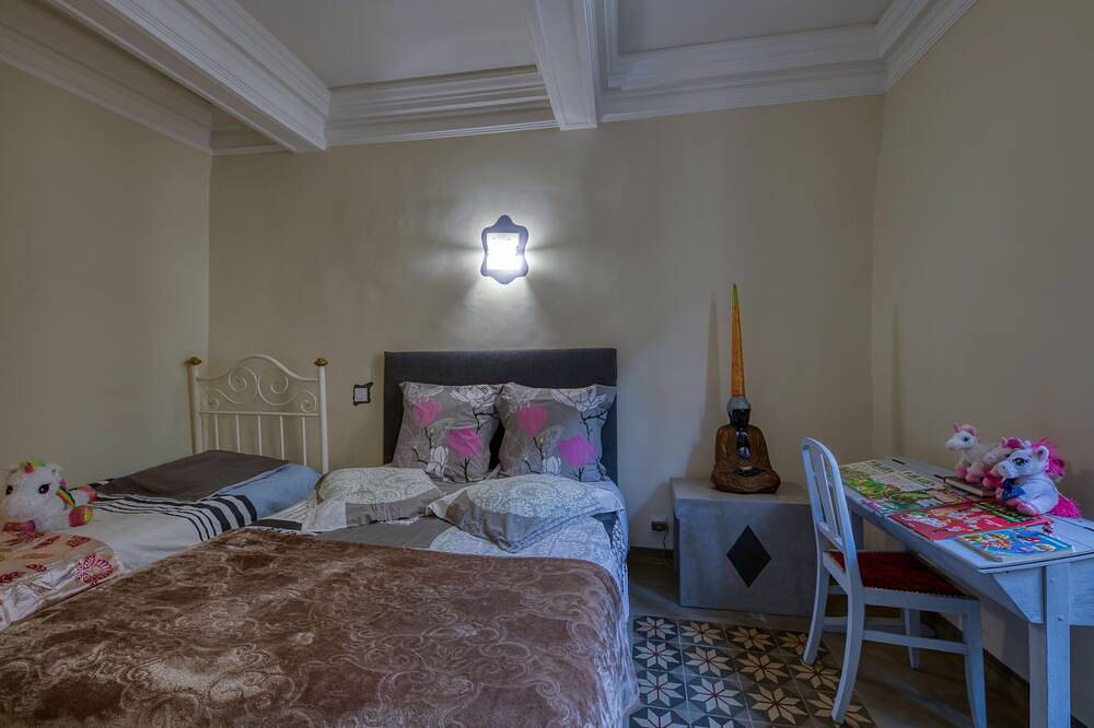 Ganze Wohnung, Traumfarbe Wohnung in Alignan-du-Vent, Mittelmeerküste (Frankreich)