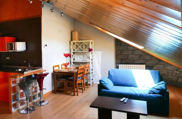 Apartamento de vacaciones para 6 personas, con balcón y vistas en Rioja Alta - 3